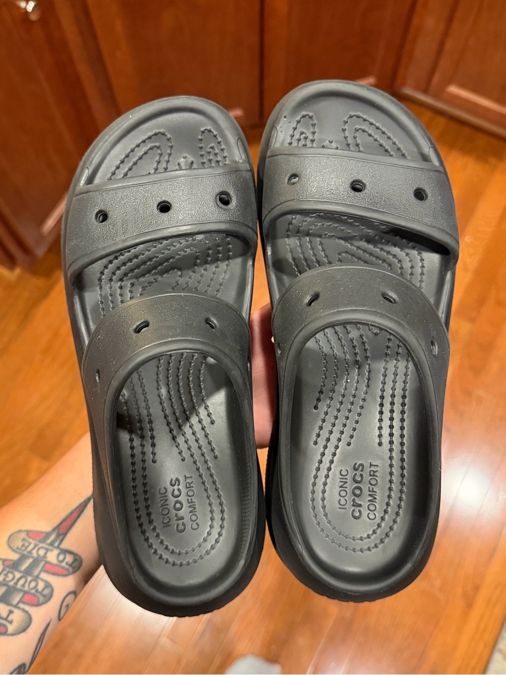 Crocs Crush Sandals - Picture 5 of 8